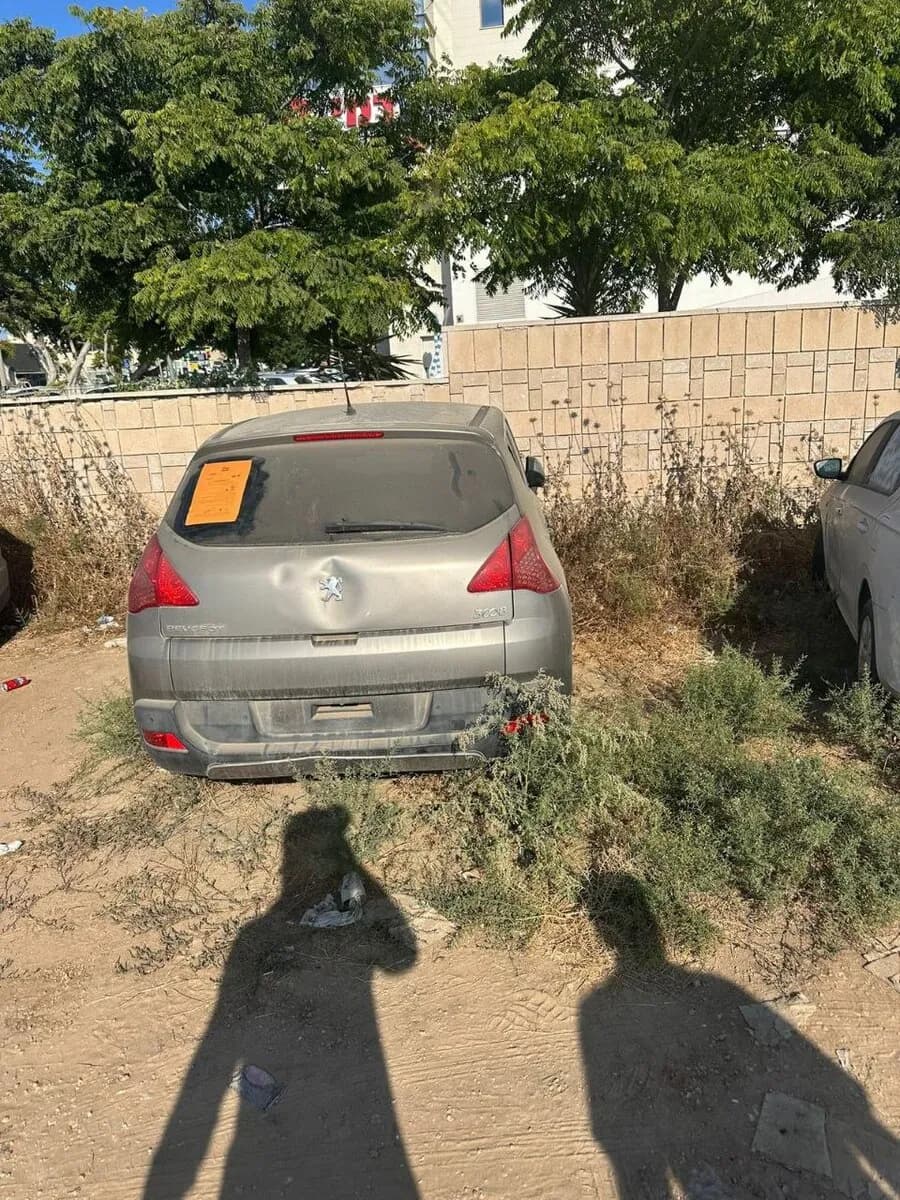 car-15