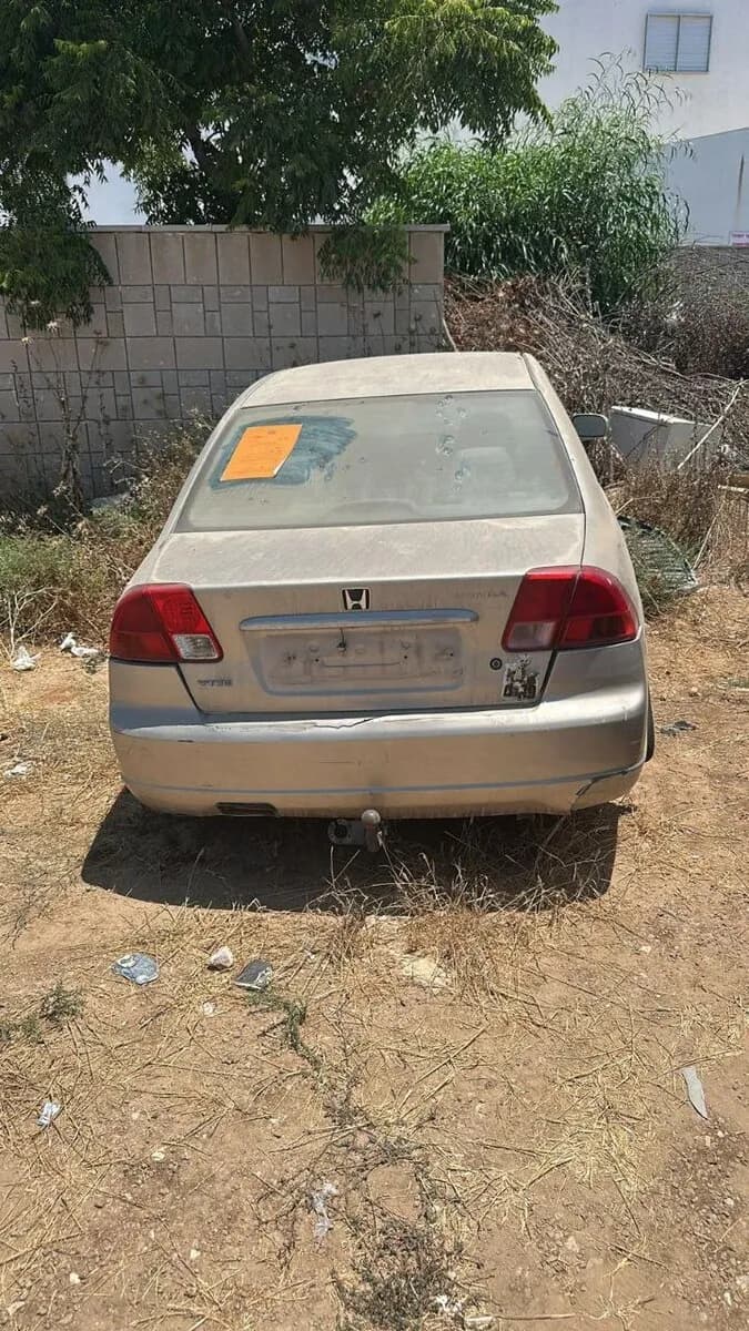 car-18