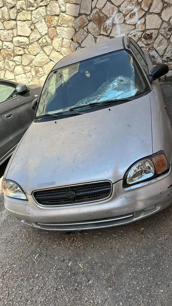 car-27