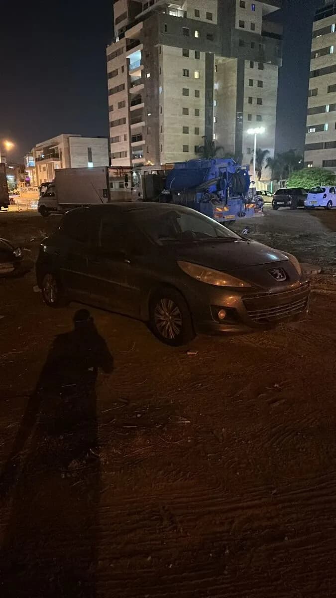 car-2